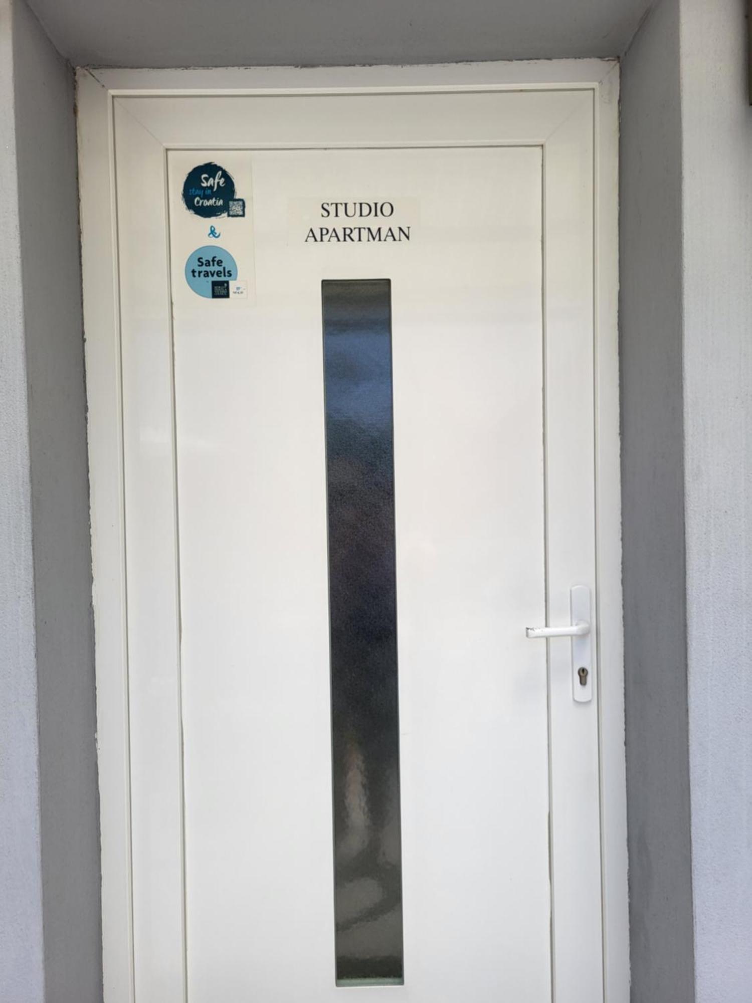 Apartamento Studio City Pula Exterior foto